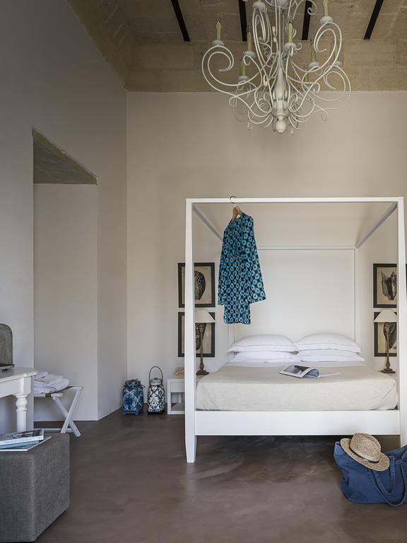 Don Totu - Dimora Storica Bed and Breakfast San Cassiano  Eksteriør billede